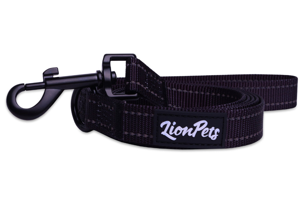 Поводок для собак LionPets из полиэстера со светоотражающими полосками (Чёрный) LP-710-1 (Ширина 2.0 см, длина 1,5 метра)