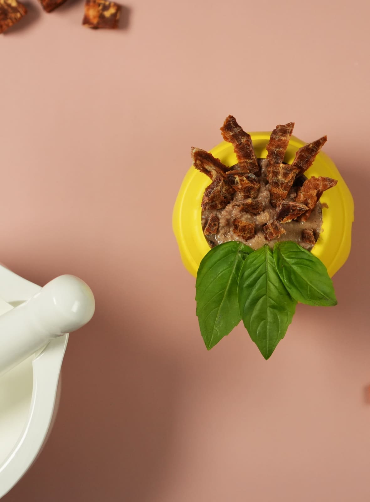 Игрушка Mr.Kranch для собак Горшочек меда 9*8 см желтая с ароматом сливок